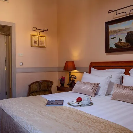 The Pucic Palace دوبروفينك