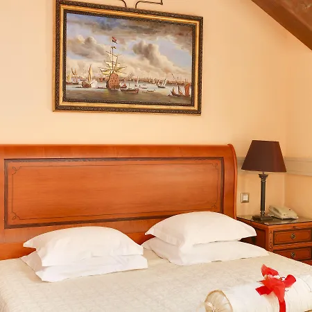 فندق The Pucic Palace 5*