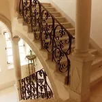 מלון The Pucic Palace