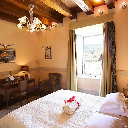 The Pucic Palace Hotel