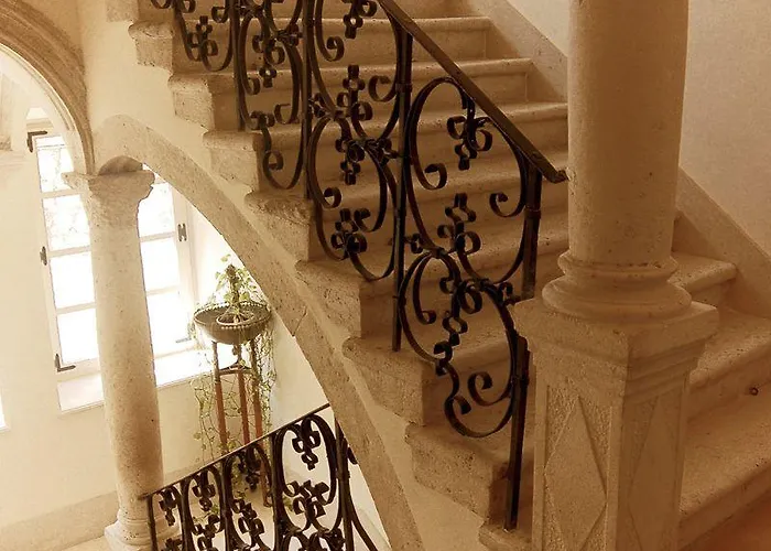 מלון The Pucic Palace